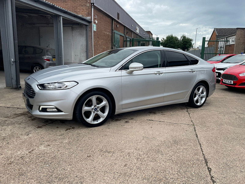 Ford Mondeo 2.0 TDCi Titanium Hatchback 5dr Diesel Manual Euro 6 (s/s) (180 ps) 5dr Manual 2025