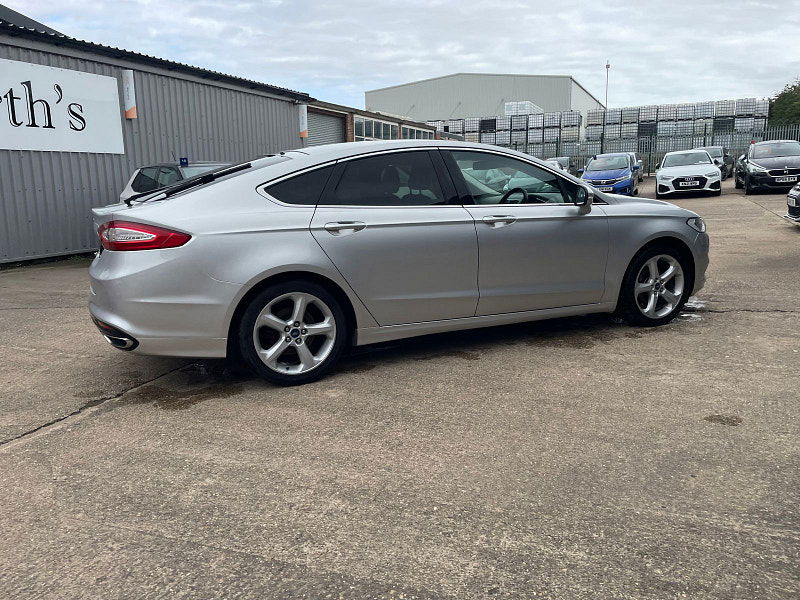 Ford Mondeo 2.0 TDCi Titanium Hatchback 5dr Diesel Manual Euro 6 (s/s) (180 ps) 5dr Manual 2025