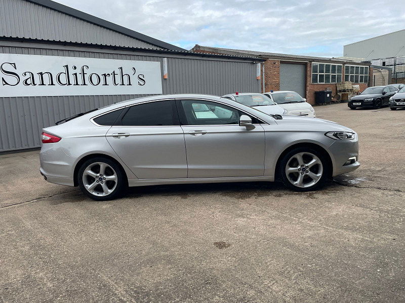 Ford Mondeo 2.0 TDCi Titanium Hatchback 5dr Diesel Manual Euro 6 (s/s) (180 ps) 5dr Manual 2025