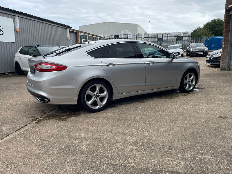 Ford Mondeo 2.0 TDCi Titanium Hatchback 5dr Diesel Manual Euro 6 (s/s) (180 ps) 5dr Manual 2025