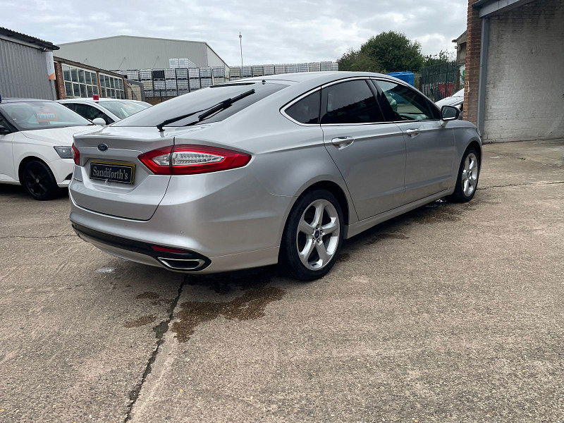 Ford Mondeo 2.0 TDCi Titanium Hatchback 5dr Diesel Manual Euro 6 (s/s) (180 ps) 5dr Manual 2025