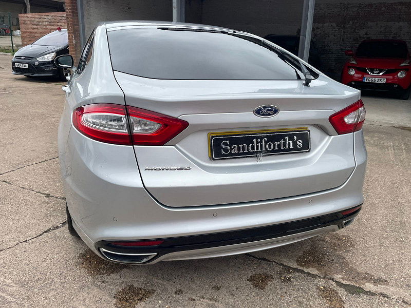 Ford Mondeo 2.0 TDCi Titanium Hatchback 5dr Diesel Manual Euro 6 (s/s) (180 ps) 5dr Manual 2025