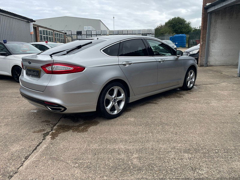 Ford Mondeo 2.0 TDCi Titanium Hatchback 5dr Diesel Manual Euro 6 (s/s) (180 ps) 5dr Manual 2025