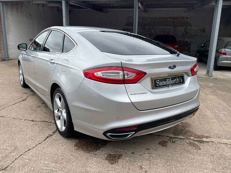 Ford Mondeo 2.0 TDCi Titanium Hatchback 5dr Diesel Manual Euro 6 (s/s) (180 ps) 5dr Manual 2025