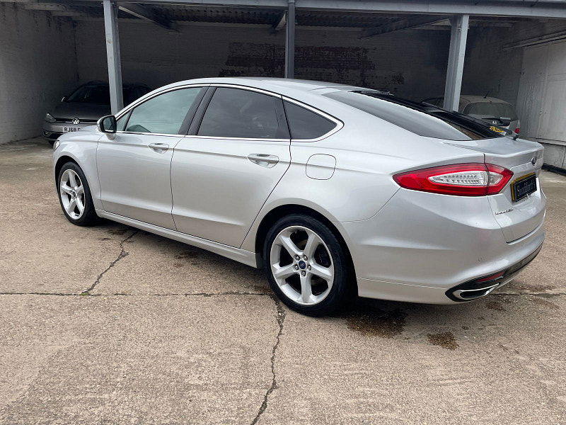 Ford Mondeo 2.0 TDCi Titanium Hatchback 5dr Diesel Manual Euro 6 (s/s) (180 ps) 5dr Manual 2025