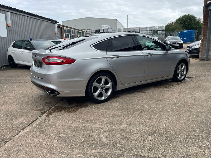 Ford Mondeo 2.0 TDCi Titanium Hatchback 5dr Diesel Manual Euro 6 (s/s) (180 ps) 5dr Manual 2025