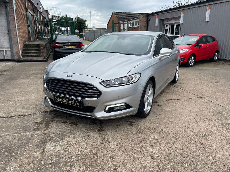 Ford Mondeo 2.0 TDCi Titanium Hatchback 5dr Diesel Manual Euro 6 (s/s) (180 ps) 5dr Manual 2025