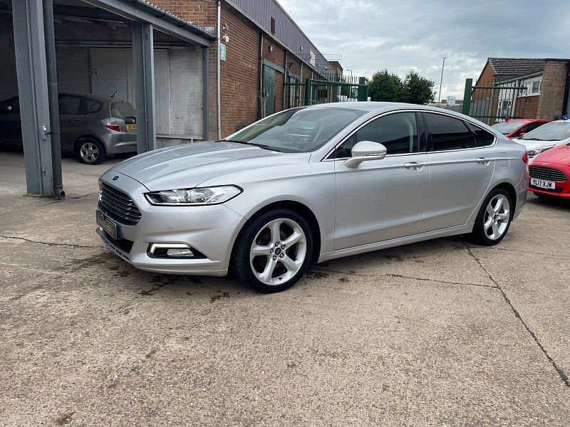 Ford Mondeo 2.0 TDCi Titanium Hatchback 5dr Diesel Manual Euro 6 (s/s) (180 ps) 5dr Manual 2025