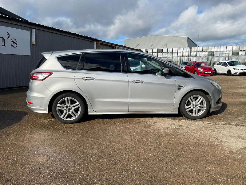 Ford S-Max 2.0 TDCi Titanium Sport MPV 5dr Diesel Manual Euro 6 (s/s) (180 ps) 5dr Manual 2025