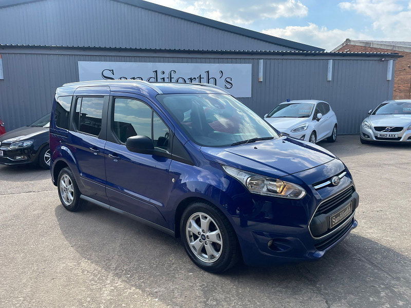 Ford Tourneo Connect 1.5 TDCi Titanium MPV 5dr Diesel Powershift Euro 6 (s/s) (120 ps) Only 2 former Keepers, 6 Services 5dr Automatic 2025