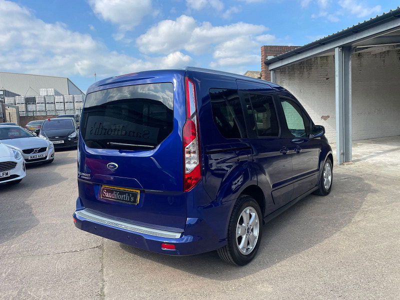 Ford Tourneo Connect 1.5 TDCi Titanium MPV 5dr Diesel Powershift Euro 6 (s/s) (120 ps) Only 2 former Keepers, 6 Services 5dr Automatic 2025