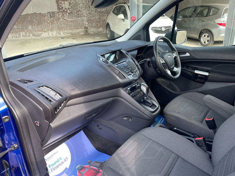 Ford Tourneo Connect 1.5 TDCi Titanium MPV 5dr Diesel Powershift Euro 6 (s/s) (120 ps) Only 2 former Keepers, 6 Services 5dr Automatic 2025