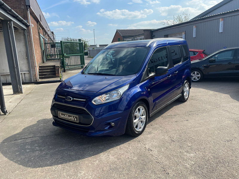 Ford Tourneo Connect 1.5 TDCi Titanium MPV 5dr Diesel Powershift Euro 6 (s/s) (120 ps) Only 2 former Keepers, 6 Services 5dr Automatic 2025