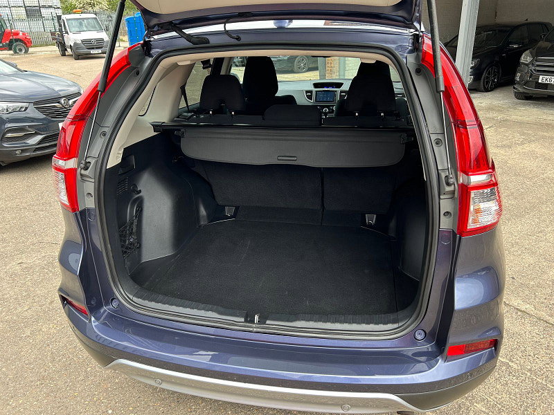 Honda CR-V 2.0 i-VTEC SE Plus Navi SUV 5dr Petrol Manual 4WD Euro 6 (s/s) (155 ps) 5dr Manual 2026