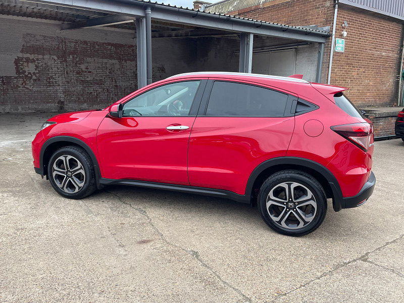 Honda HR-V 1.5 i-VTEC EX SUV 5dr Petrol Manual Euro 6 (s/s) (130 ps) 5dr Manual 2025