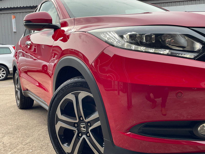 Honda HR-V 1.5 i-VTEC EX SUV 5dr Petrol Manual Euro 6 (s/s) (130 ps) 5dr Manual 2025