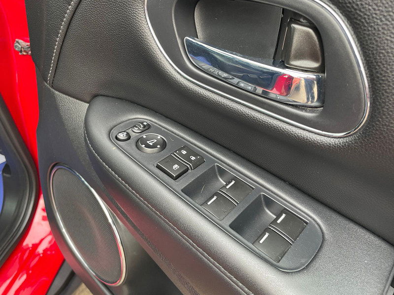 Honda HR-V 1.5 i-VTEC EX SUV 5dr Petrol Manual Euro 6 (s/s) (130 ps) 5dr Manual 2025