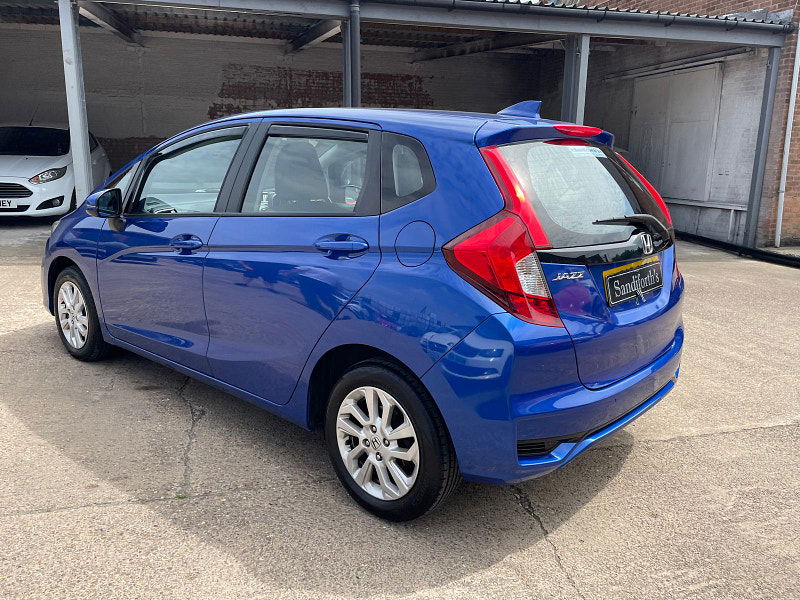 Honda Jazz 1.3 i-VTEC SE Hatchback 5dr Petrol Manual Euro 6 (s/s) (102 ps) 5dr Manual 2025