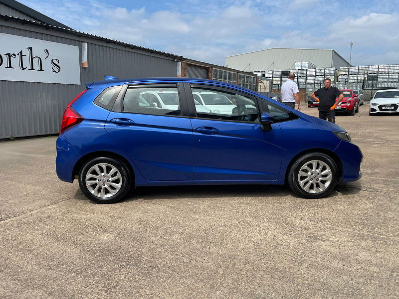 Honda Jazz 1.3 i-VTEC SE Hatchback 5dr Petrol Manual Euro 6 (s/s) (102 ps) 5dr Manual 2025
