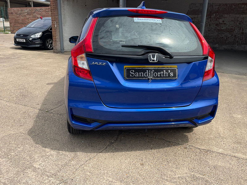 Honda Jazz 1.3 i-VTEC SE Hatchback 5dr Petrol Manual Euro 6 (s/s) (102 ps) 5dr Manual 2025