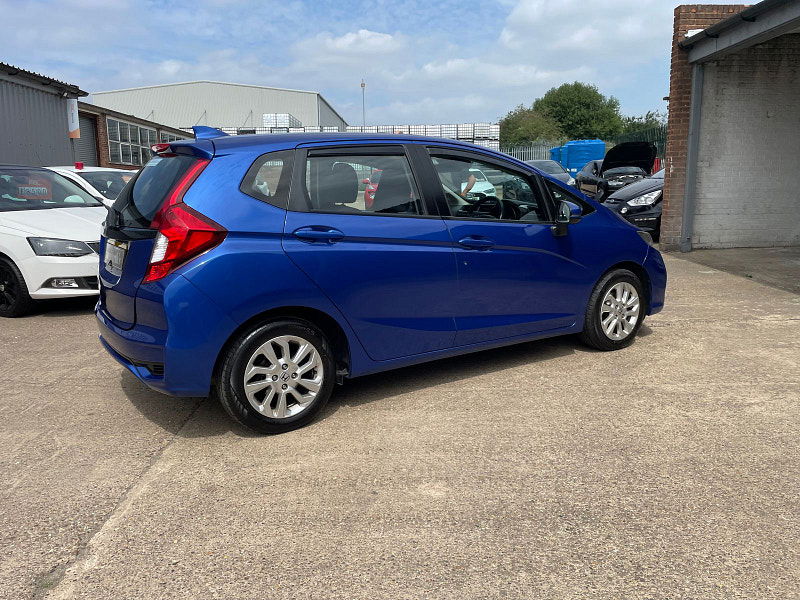 Honda Jazz 1.3 i-VTEC SE Hatchback 5dr Petrol Manual Euro 6 (s/s) (102 ps) 5dr Manual 2025