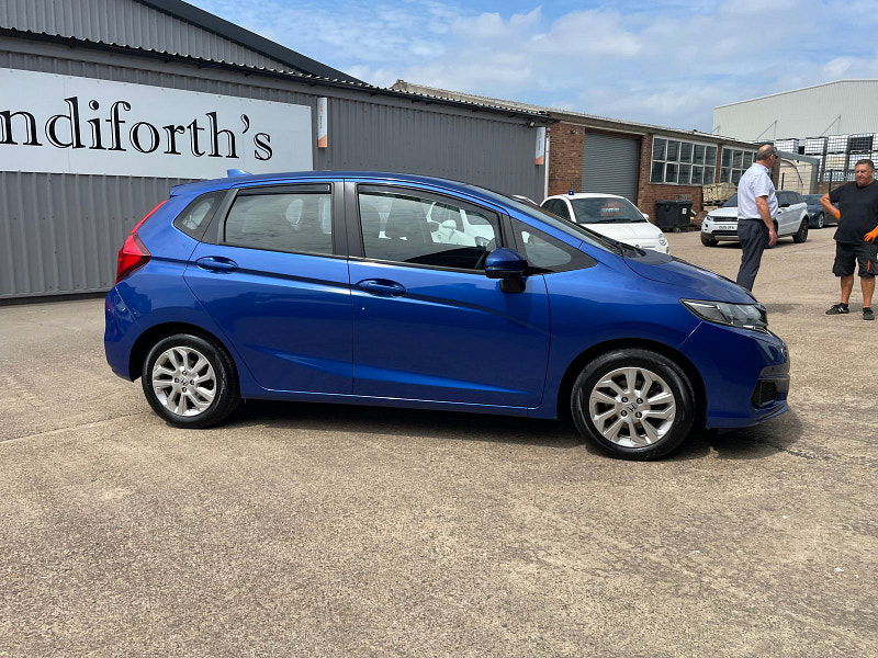 Honda Jazz 1.3 i-VTEC SE Hatchback 5dr Petrol Manual Euro 6 (s/s) (102 ps) 5dr Manual 2025
