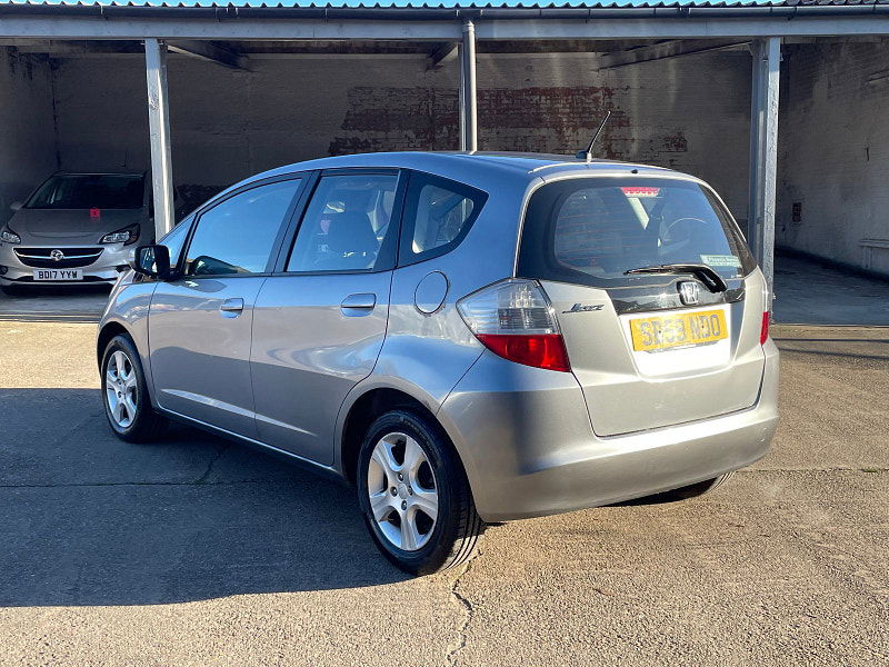 Honda Jazz 1.4 i-VTEC ES Hatchback 5dr Petrol i SHIFT Euro 4 (100 ps) 5dr Automatic 2026