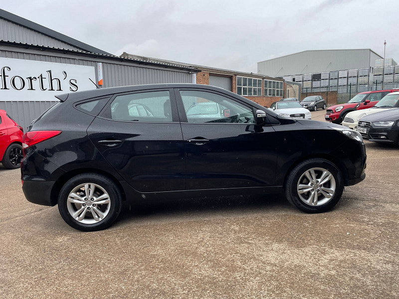 Hyundai IX35 1.6 GDi Style SUV 5dr Petrol Manual Euro 5 (135 ps) Heated Seats, 8 Services 5dr Manual 2026