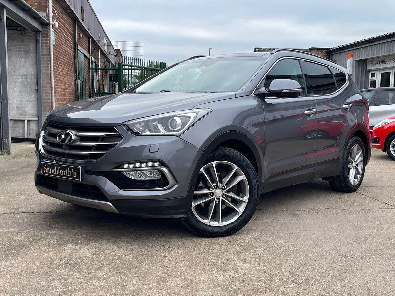 Hyundai Santa Fe 2.2 CRDi Blue Drive Premium SE SUV 5dr Diesel Auto 4WD Euro 6 (s/s) (7 Seat) (200 ps) 1 owner From New, 8 Services 5dr Automatic 2024