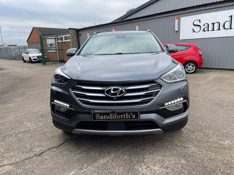 Hyundai Santa Fe 2.2 CRDi Blue Drive Premium SE SUV 5dr Diesel Auto 4WD Euro 6 (s/s) (7 Seat) (200 ps) 1 owner From New, 8 Services 5dr Automatic 2024