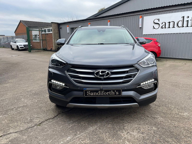 Hyundai Santa Fe 2.2 CRDi Blue Drive Premium SE SUV 5dr Diesel Auto 4WD Euro 6 (s/s) (7 Seat) (200 ps) 1 owner From New, 8 Services 5dr Automatic 2024