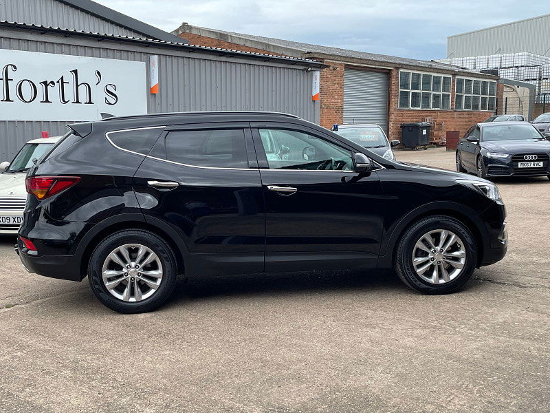Hyundai Santa Fe 2.2 CRDi Blue Drive Premium SUV 5dr Diesel Auto 4WD Euro 6 (s/s) (200 ps) Sat Nav, Leather,  5dr Automatic 2025