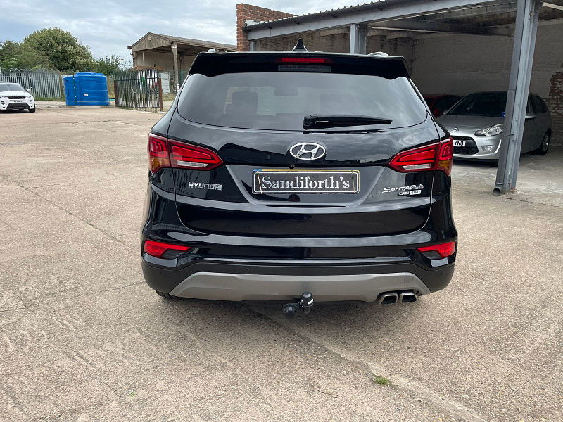 Hyundai Santa Fe 2.2 CRDi Blue Drive Premium SUV 5dr Diesel Auto 4WD Euro 6 (s/s) (200 ps) Sat Nav, Leather,  5dr Automatic 2025