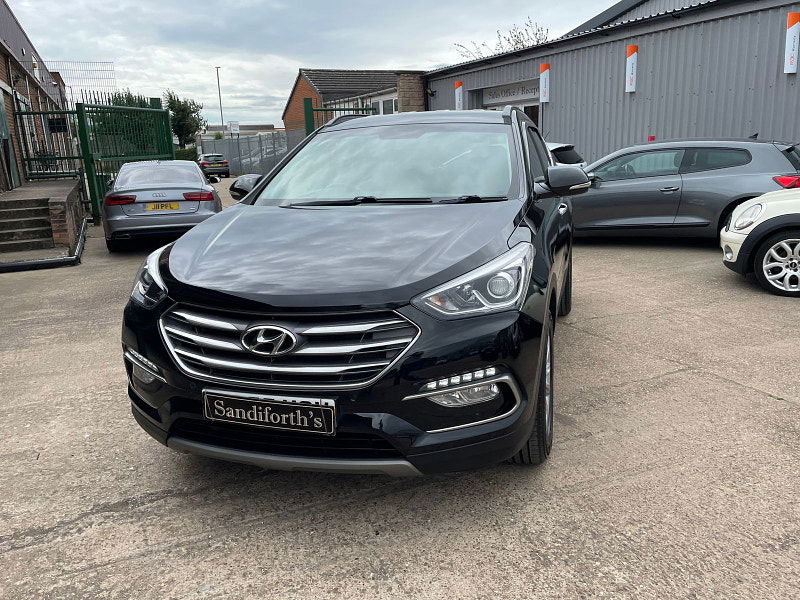 Hyundai Santa Fe 2.2 CRDi Blue Drive Premium SUV 5dr Diesel Auto 4WD Euro 6 (s/s) (200 ps) Sat Nav, Leather,  5dr Automatic 2025