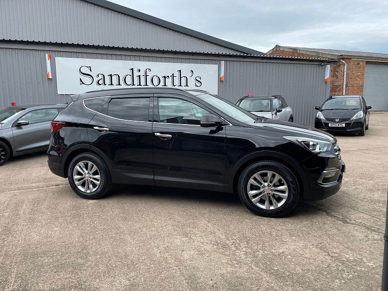 Hyundai Santa Fe 2.2 CRDi Blue Drive Premium SUV 5dr Diesel Auto 4WD Euro 6 (s/s) (200 ps) Sat Nav, Leather,  5dr Automatic 2025