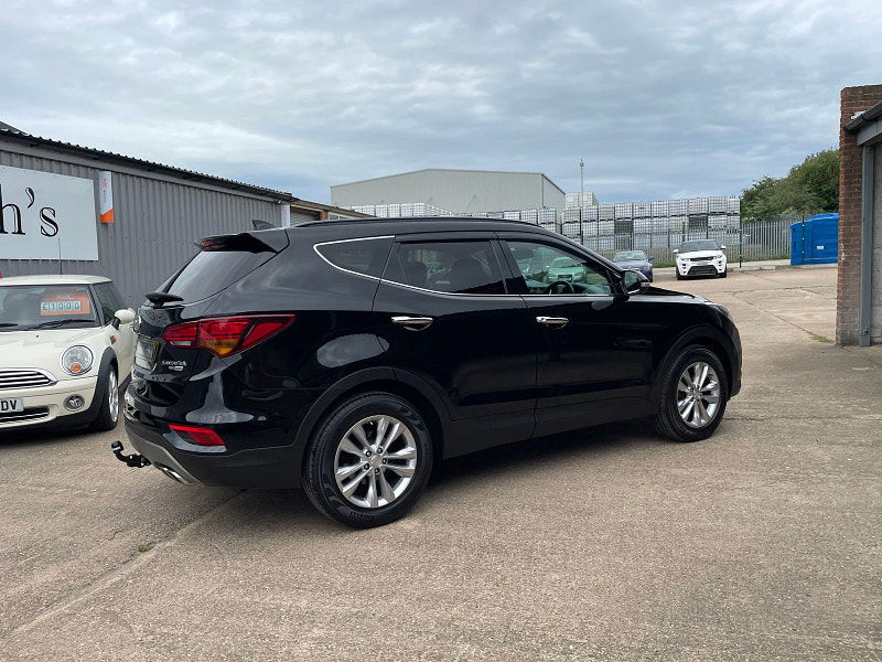 Hyundai Santa Fe 2.2 CRDi Blue Drive Premium SUV 5dr Diesel Auto 4WD Euro 6 (s/s) (200 ps) Sat Nav, Leather,  5dr Automatic 2025