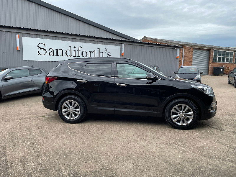 Hyundai Santa Fe 2.2 CRDi Blue Drive Premium SUV 5dr Diesel Auto 4WD Euro 6 (s/s) (200 ps) Sat Nav, Leather,  5dr Automatic 2025