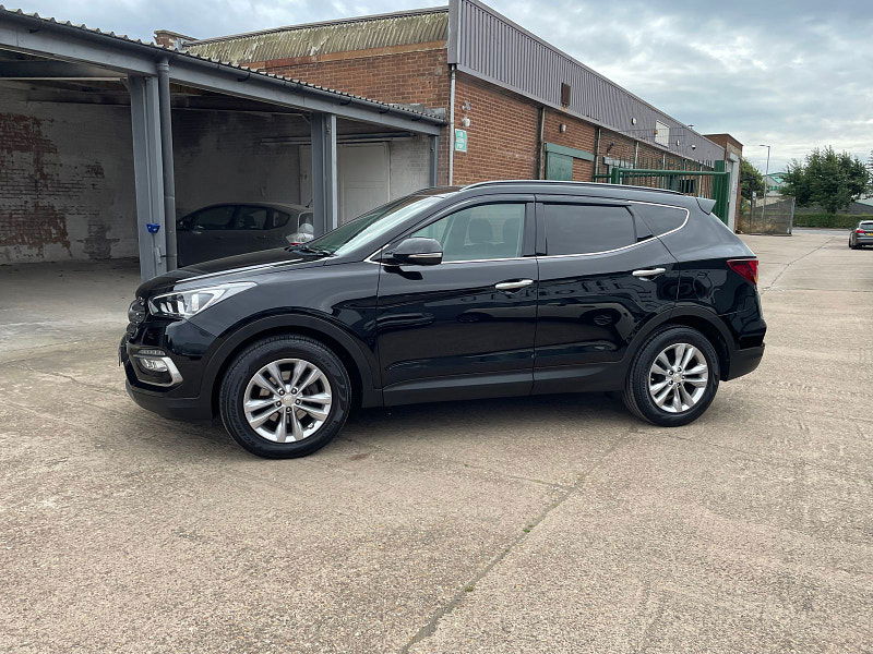 Hyundai Santa Fe 2.2 CRDi Blue Drive Premium SUV 5dr Diesel Auto 4WD Euro 6 (s/s) (200 ps) Sat Nav, Leather,  5dr Automatic 2025