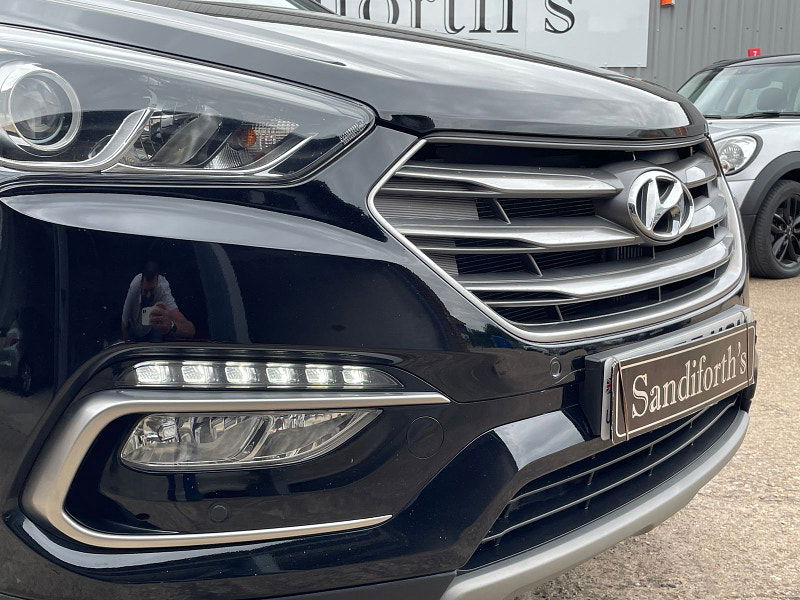 Hyundai Santa Fe 2.2 CRDi Blue Drive Premium SUV 5dr Diesel Auto 4WD Euro 6 (s/s) (200 ps) Sat Nav, Leather,  5dr Automatic 2025