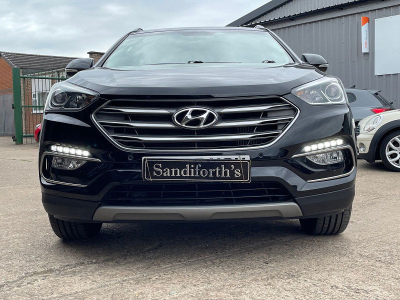 Hyundai Santa Fe 2.2 CRDi Blue Drive Premium SUV 5dr Diesel Auto 4WD Euro 6 (s/s) (200 ps) Sat Nav, Leather,  5dr Automatic 2025
