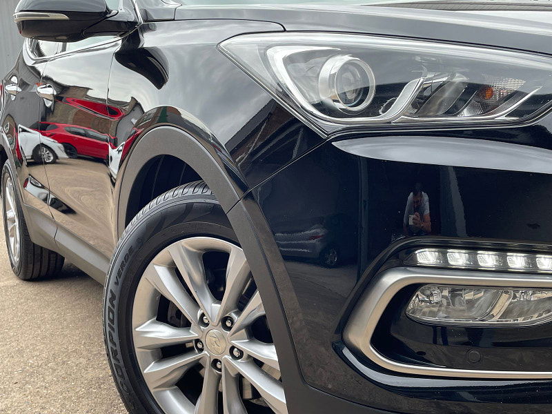 Hyundai Santa Fe 2.2 CRDi Blue Drive Premium SUV 5dr Diesel Auto 4WD Euro 6 (s/s) (200 ps) Sat Nav, Leather,  5dr Automatic 2025