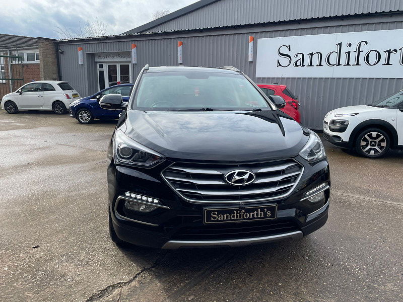 Hyundai Santa Fe 2.2 CRDi Blue Drive Premium SUV 5dr Diesel Manual 4WD Euro 6 (s/s) (7 Seat) (200 ps) 5dr Manual 2025