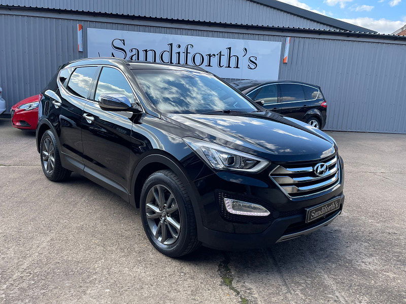 Hyundai Santa Fe 2.2 CRDi Premium SUV 5dr Diesel Auto 4WD Euro 5 (5 seat) (194 bhp) 1 Owner, 10 Services 5dr Automatic 2025