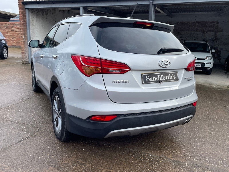 Hyundai Santa Fe 2.2 CRDi Premium SUV 5dr Diesel Auto 4WD Euro 5 (5 seat) (194 bhp) 5dr Automatic 2025