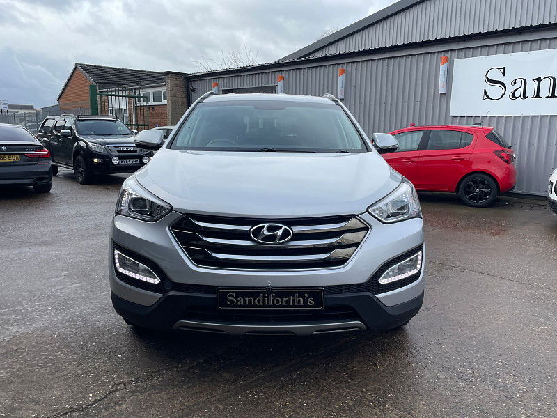 Hyundai Santa Fe 2.2 CRDi Premium SUV 5dr Diesel Auto 4WD Euro 5 (5 seat) (194 bhp) 5dr Automatic 2025