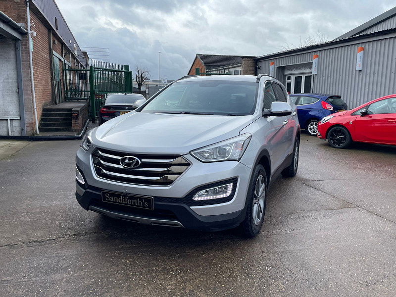 Hyundai Santa Fe 2.2 CRDi Premium SUV 5dr Diesel Auto 4WD Euro 5 (5 seat) (194 bhp) 5dr Automatic 2025