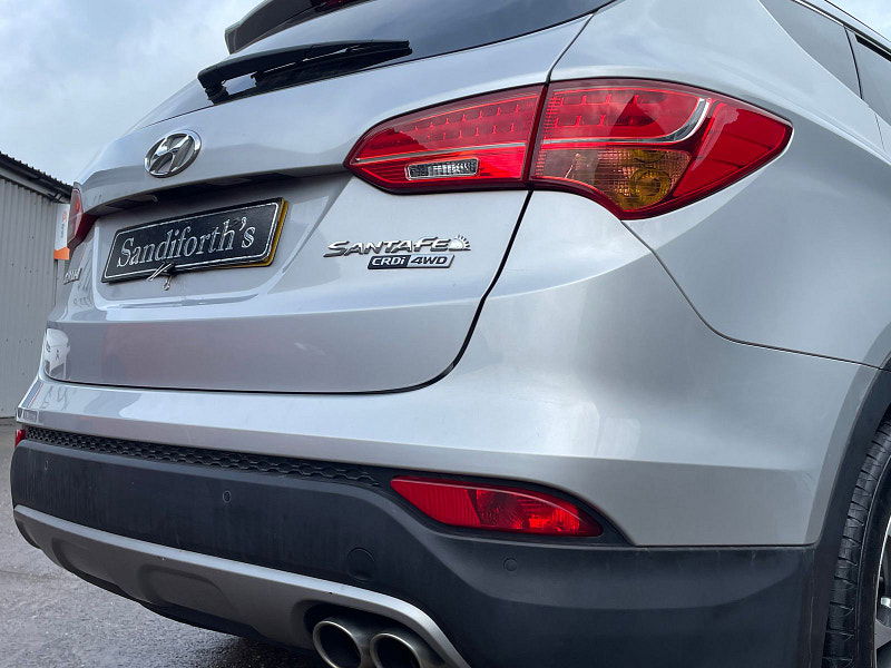 Hyundai Santa Fe 2.2 CRDi Premium SUV 5dr Diesel Auto 4WD Euro 5 (5 seat) (194 bhp) 5dr Automatic 2025