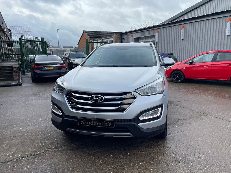 Hyundai Santa Fe 2.2 CRDi Premium SUV 5dr Diesel Auto 4WD Euro 5 (5 seat) (194 bhp) 5dr Automatic 2025