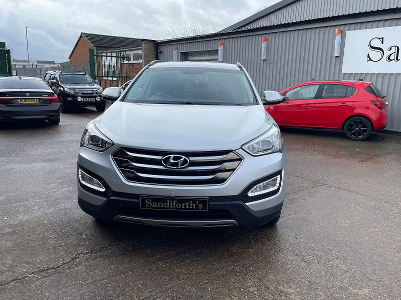 Hyundai Santa Fe 2.2 CRDi Premium SUV 5dr Diesel Auto 4WD Euro 5 (5 seat) (194 bhp) 5dr Automatic 2025