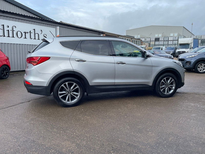Hyundai Santa Fe 2.2 CRDi Premium SUV 5dr Diesel Auto 4WD Euro 5 (5 seat) (194 bhp) 5dr Automatic 2025